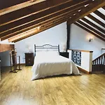 La Casa Del Pendo Feriehus *